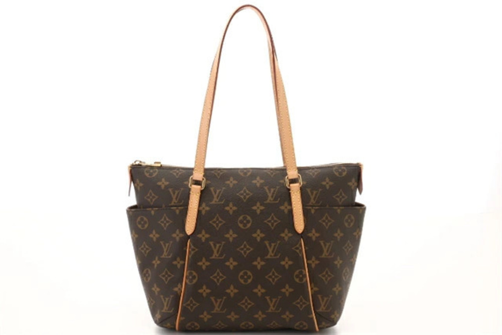 LOUIS VUITTON Monogram Totally New